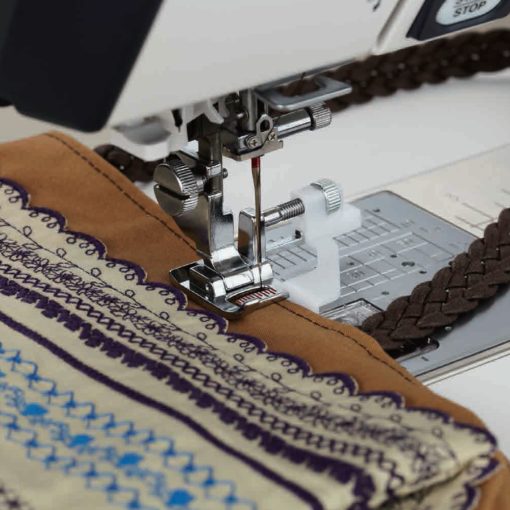 Kantstikningsfot syr kantstikning