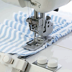 Elastic gathering attachment 